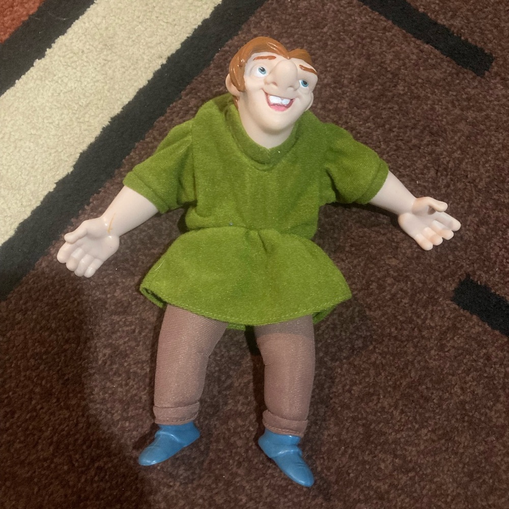 Disney Hunchback of Notre Dame QUASIMODO Plush Stuffed hand puppet Toy